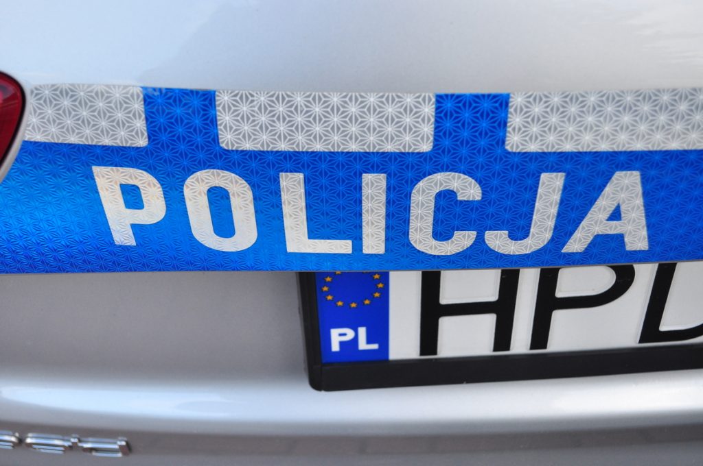 Ukradli dwadzieścia akumulatorów