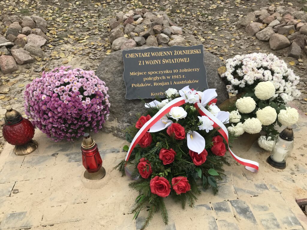 Odnowiono cmentarz wojenny w Kozłach