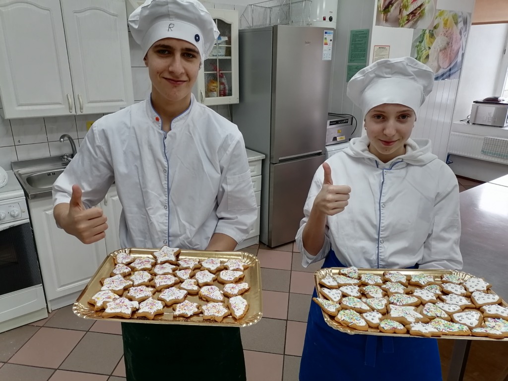 ZSCKR w Leśnej Podlaskiej pomaga potrzebującym w ramach akcji „Razem na Święta”