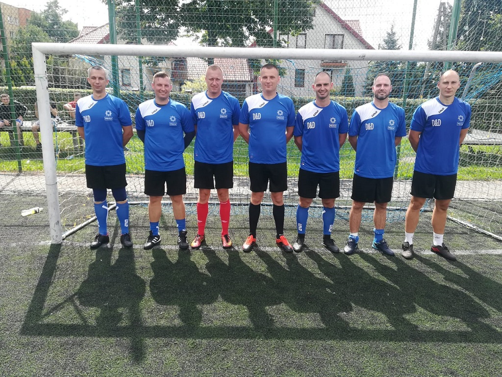 Bialscy policjanci najlepszymi piłkarzami