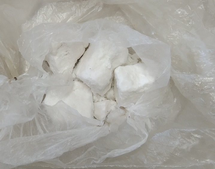 Trzymał przy sobie blisko 400 porcji dealerskich amfetaminy. Trafił do aresztu