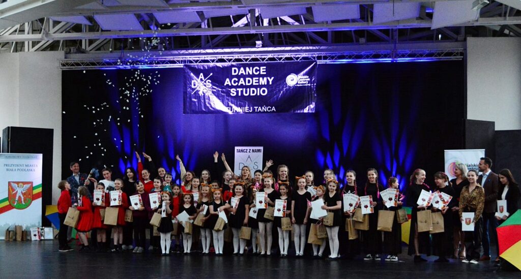 Gala „Wiry tańca”w wykonaniu Dance Academy Studio