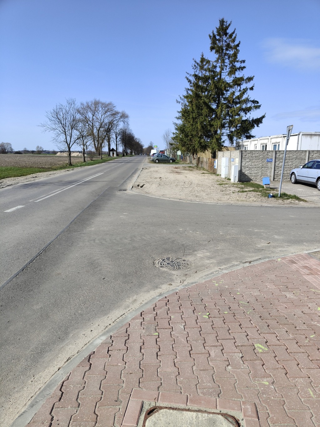 Powstanie nowy chodnik przy Spółdzielczej w Łomazach
