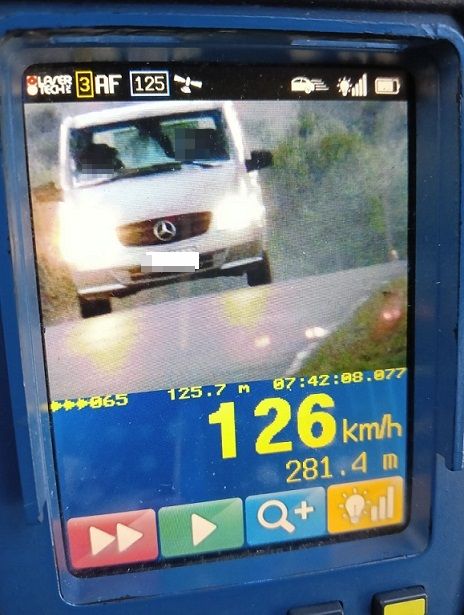 Akcja bialskiej grupy SPEED: kierowcy stracili prawo jazdy za znaczne przekroczenie prędkości