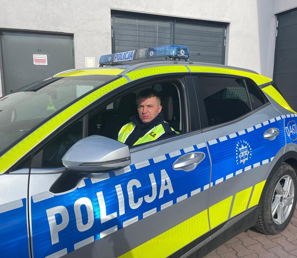 Pijany 42-latek na wózku elektrycznym zatrzymany przez policjanta po służbie