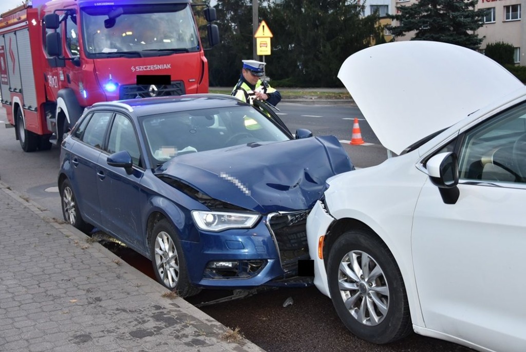 Nietrzeźwy kierowca spowodował wypadek na ul. Sidorskiej – jedna osoba w szpitalu