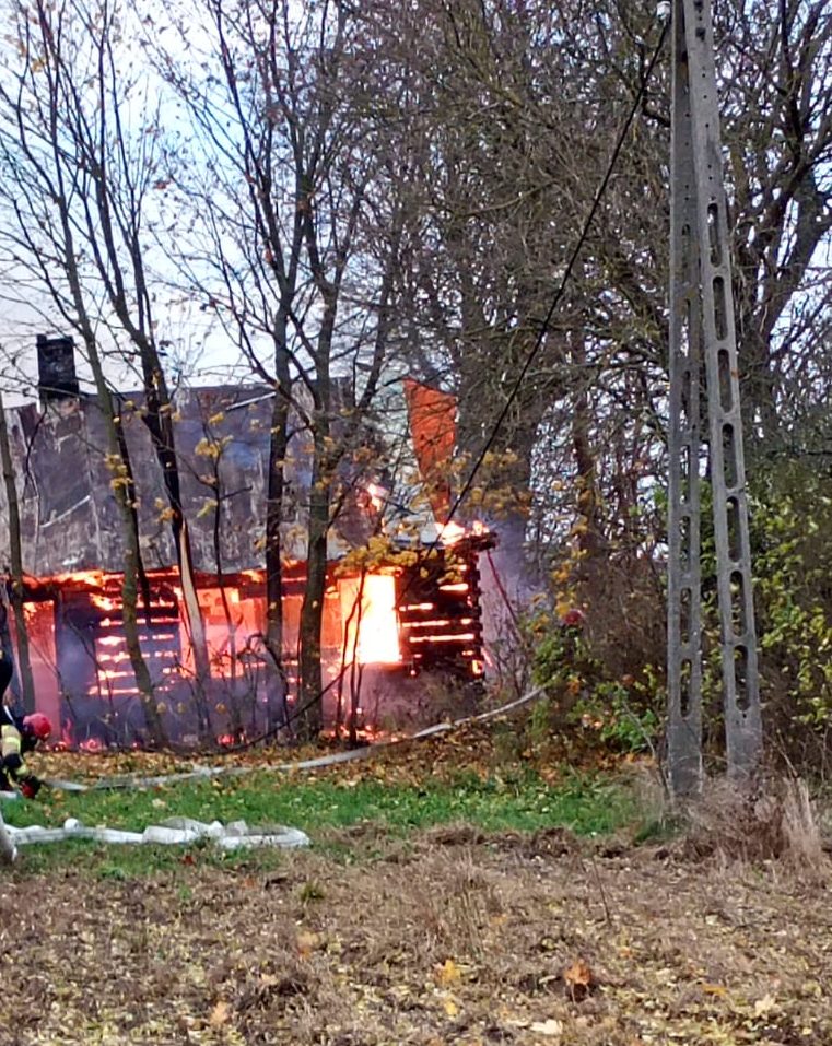 Tragiczny pożar w Ossówce – nie żyje jedna osoba