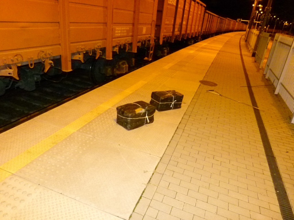 Nielegalne papierosy w węglarce