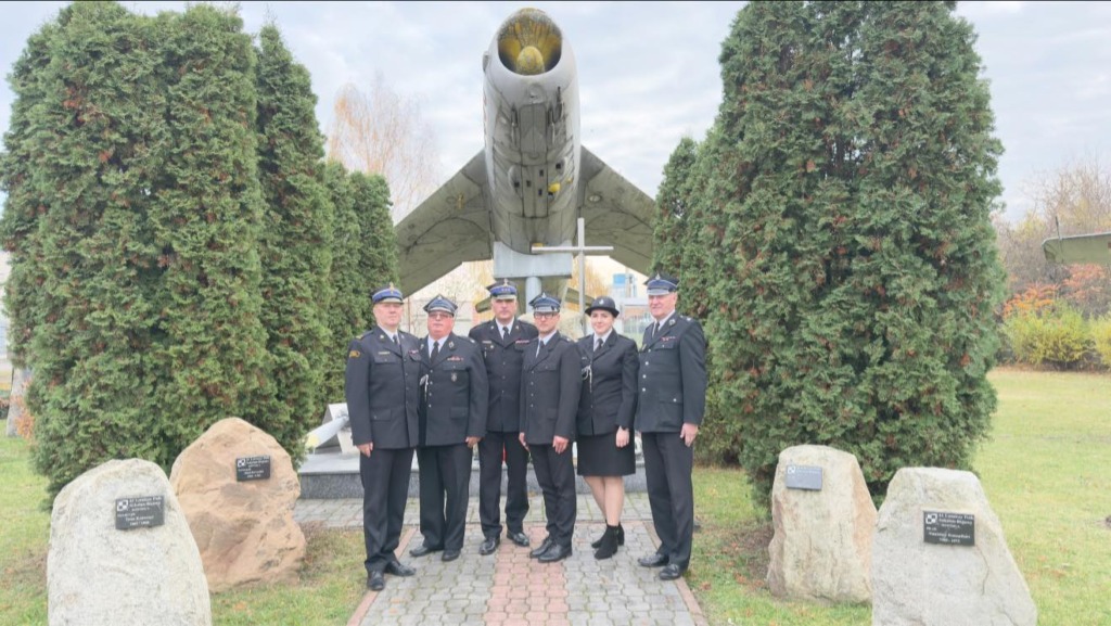 Nabożeństwo w intencji zmarłych funkcjonariuszy służb mundurowych i strażaków