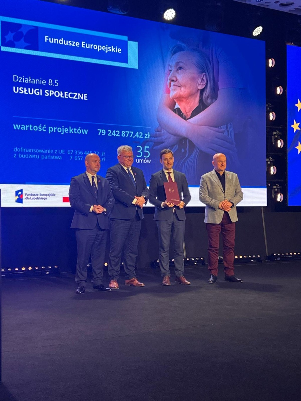 Blisko 2 miliony złotych na politykę senioralną w Gminie Łomazy!