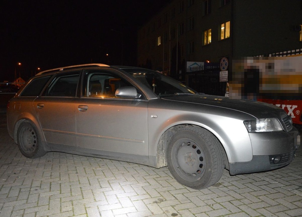 „To miał być żart” – 48-latek odjechał spod sklepu cudzym autem