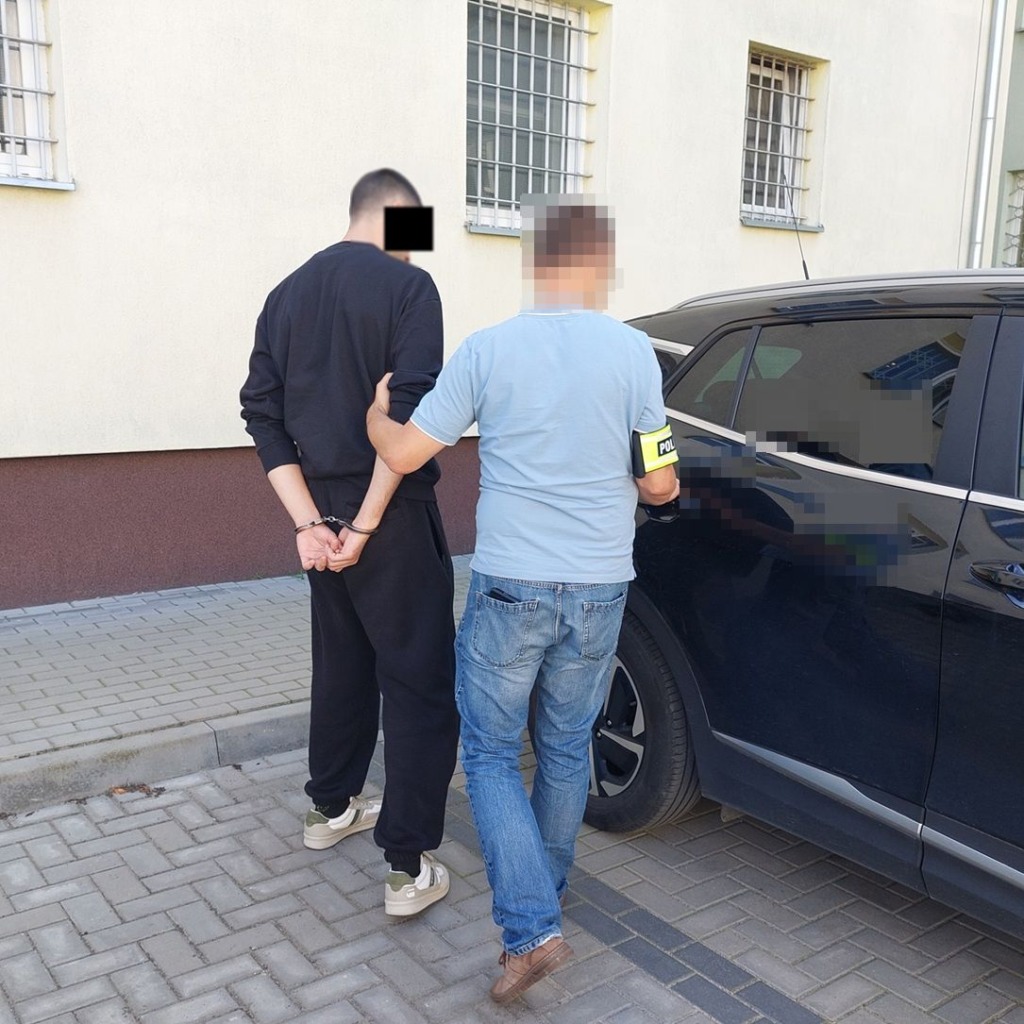 Policja wystąpiła o powrót trzech cudzoziemców. Dwóch opuściło już Polskę