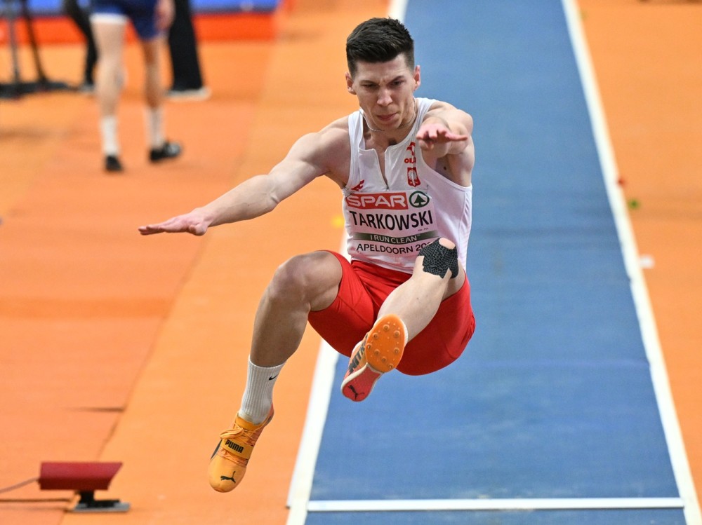 Piotr Tarkowski szesnasty w Europie. Do finału zabrakło 8 cm