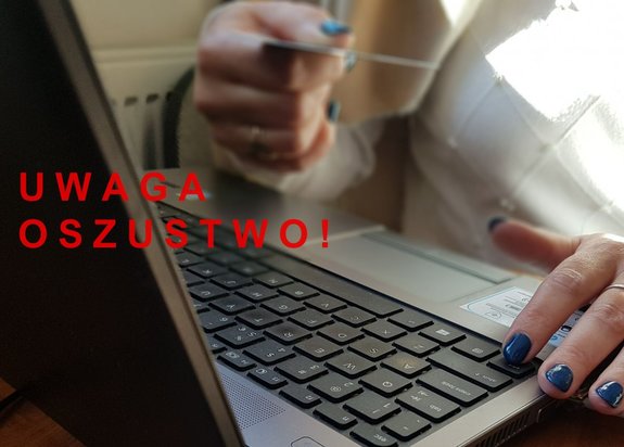44-latka zatwierdziła przelew na prawie 40 tys. zł. Drugi udało się zablokować