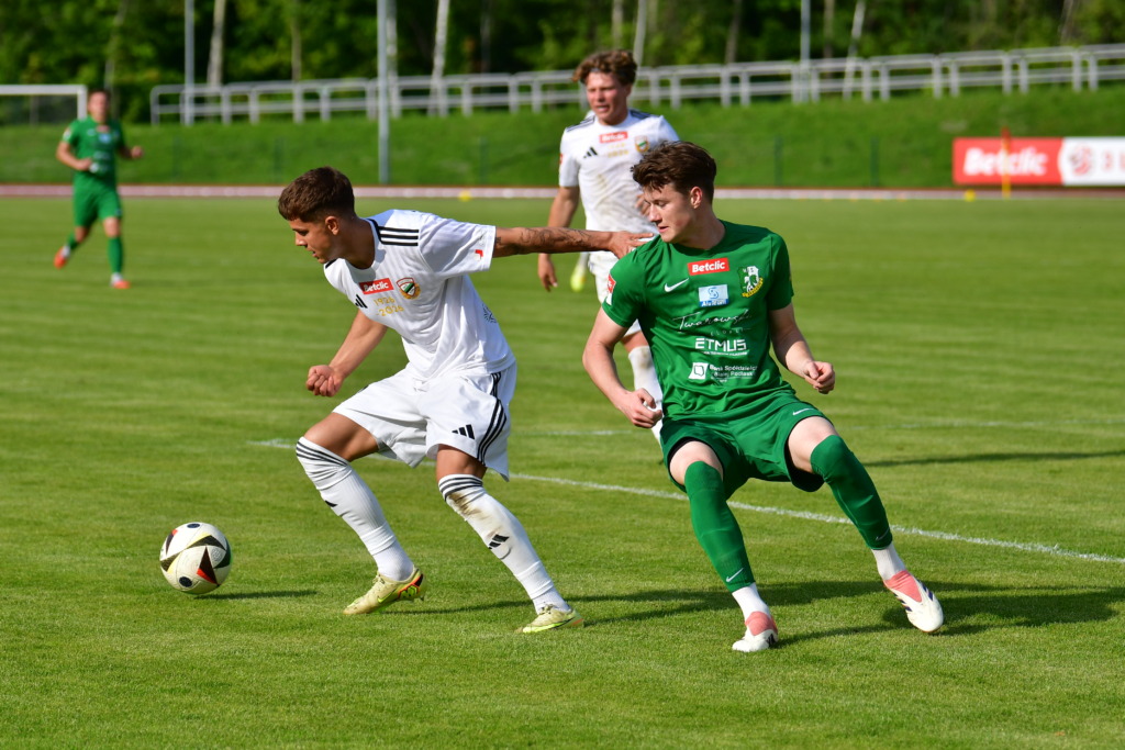 Podlasie przełamało serię. Bialczanie pokonali Wieczystą II 2:1