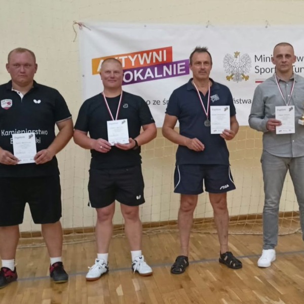 Dekoracja zawodników IV turnieju Grand Prix 2026 w tenisie stołowym w Międzyrzecu Podlaskim