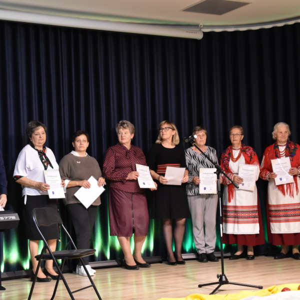 XXVI Dzień Papieski w Konstantynowie – wydarzenie w Gminnym Centrum Kultury – zdjęcie 1