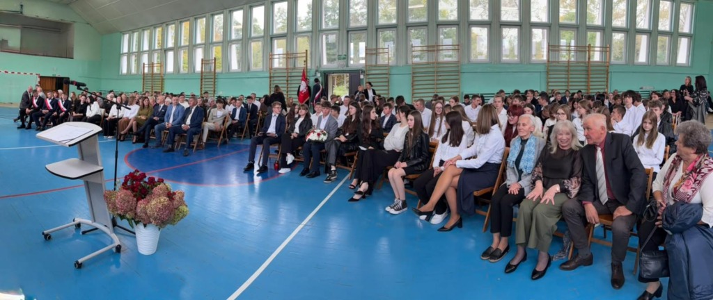 Dzień Edukacji Narodowej i ślubowanie pierwszoklasistów w Leśnej Podlaskiej